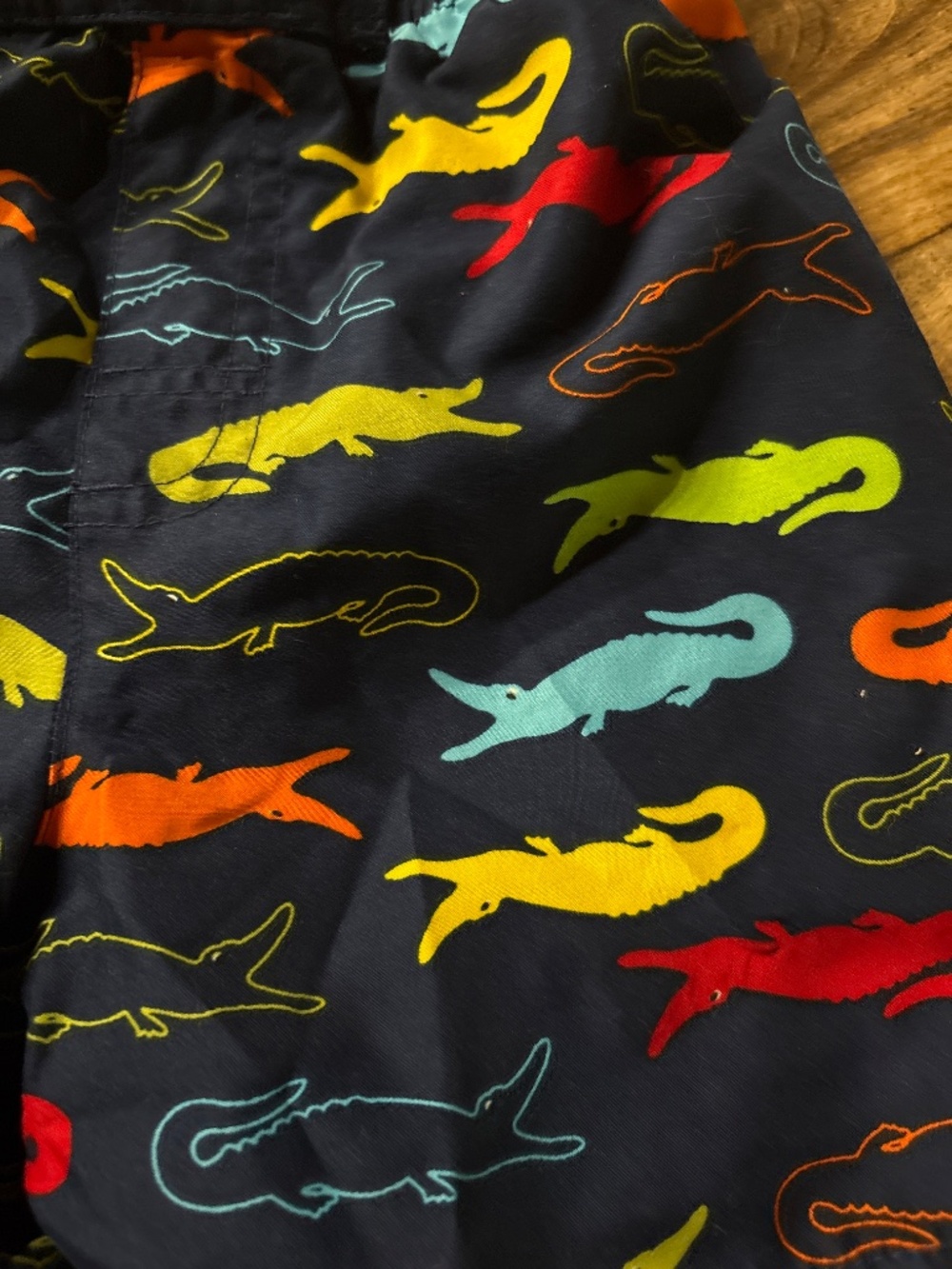 Mick Mack Ltd swim trunks, alligator, size 3T - Picture 2 of 4